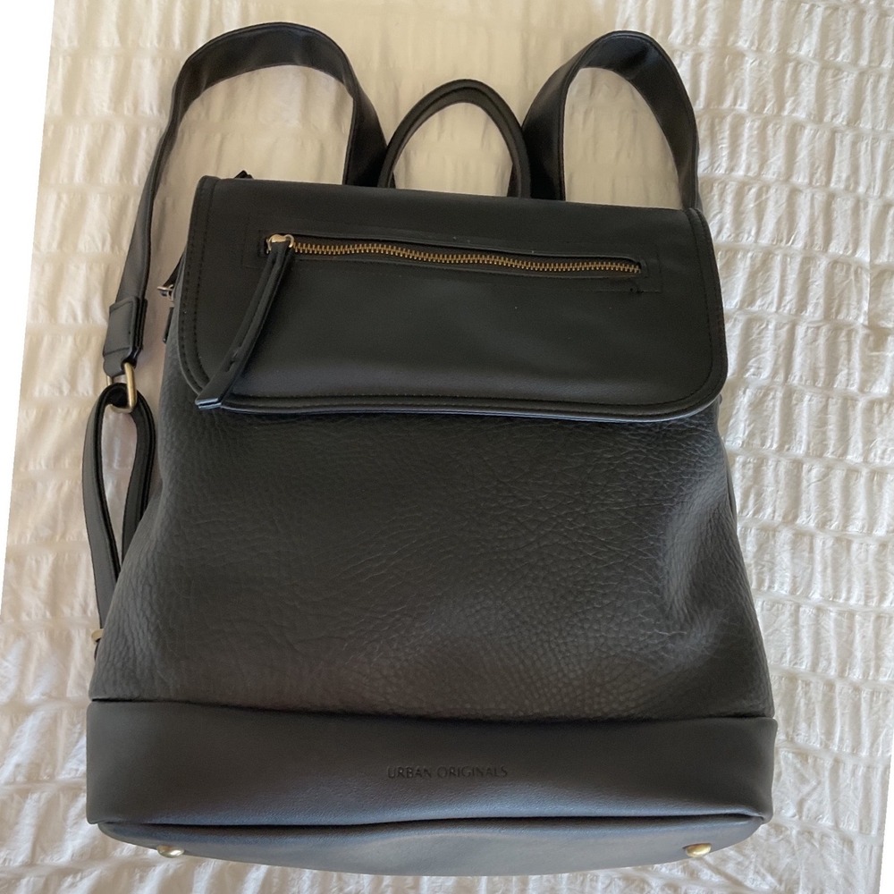 Urban Originals‎ Black Vegan Leather Pebbled Backpack Gold Hardware Minimalist